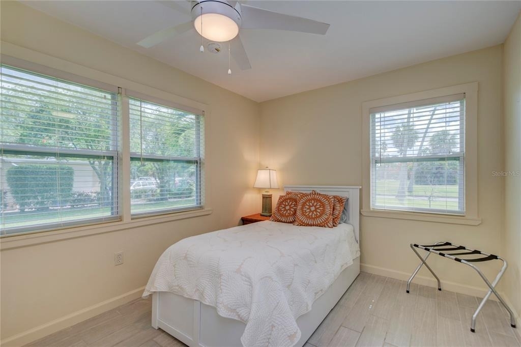 3200 W De Bazan Avenue - Photo 16