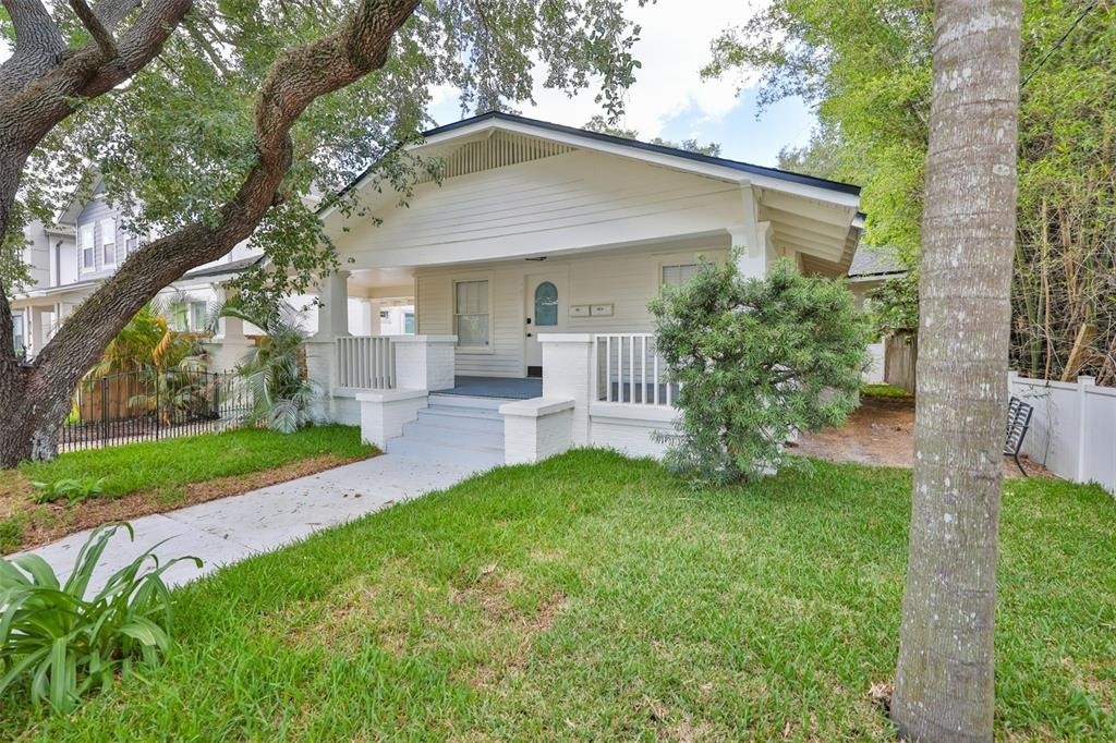 902 W Columbus Drive - Photo 9
