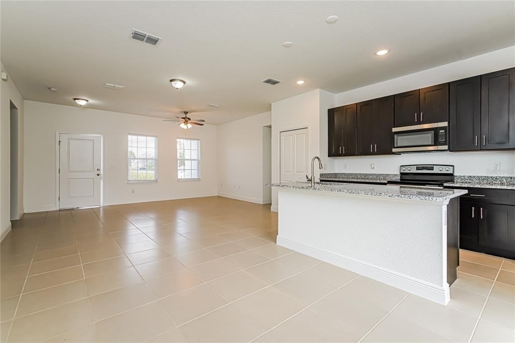1243 Amazon Lane - Photo 2