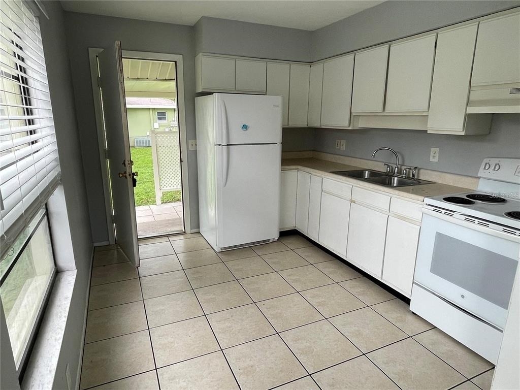 157 2nd Avenue Sw - Photo 1