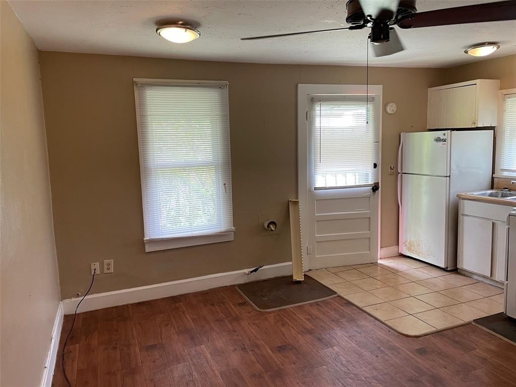 1648 27th Avenue N - Photo 1