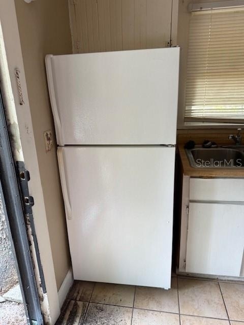 1648 27th Avenue N - Photo 5
