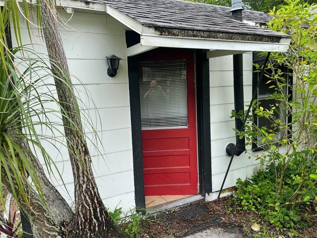 1648 27th Avenue N - Photo 0