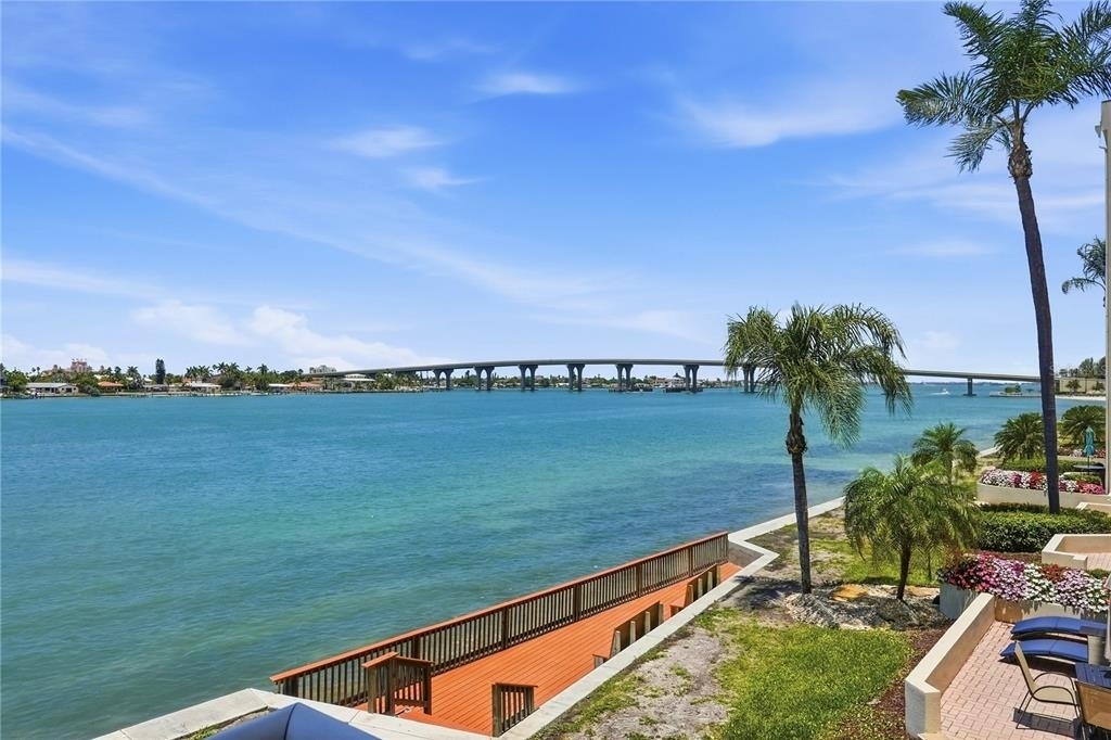 6085 Bahia Del Mar Circle - Photo 29