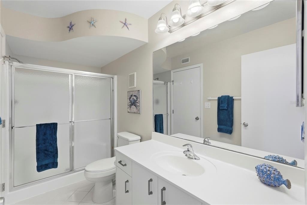 6085 Bahia Del Mar Circle - Photo 25