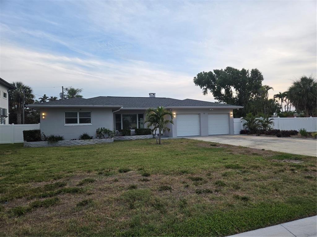 106 15th Street - Photo 1