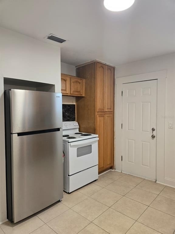 709 E James Street - Photo 2