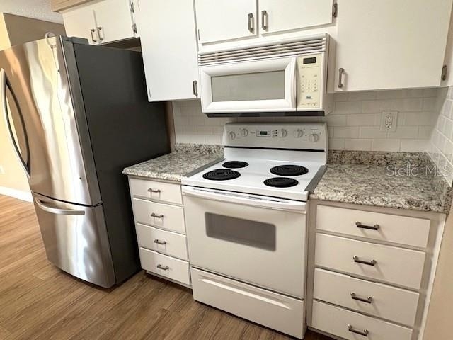1005 Rickenbacker Drive - Photo 9