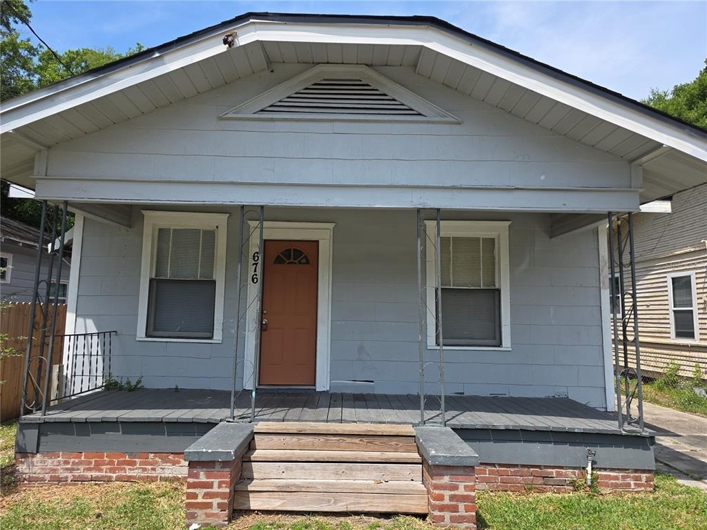 676 Bridal Avenue - Photo 0