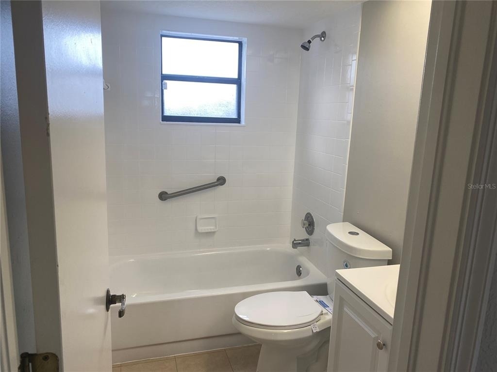 2459 Landover Boulevard - Photo 7
