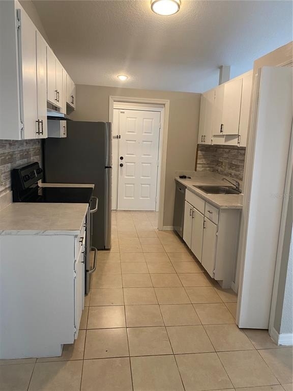 2459 Landover Boulevard - Photo 2