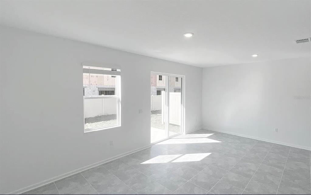 2562 Skyline Loop - Photo 10