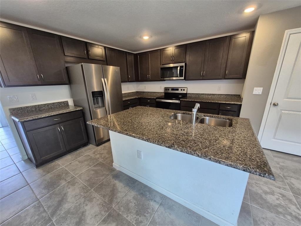 4811 Rigging Street - Photo 1