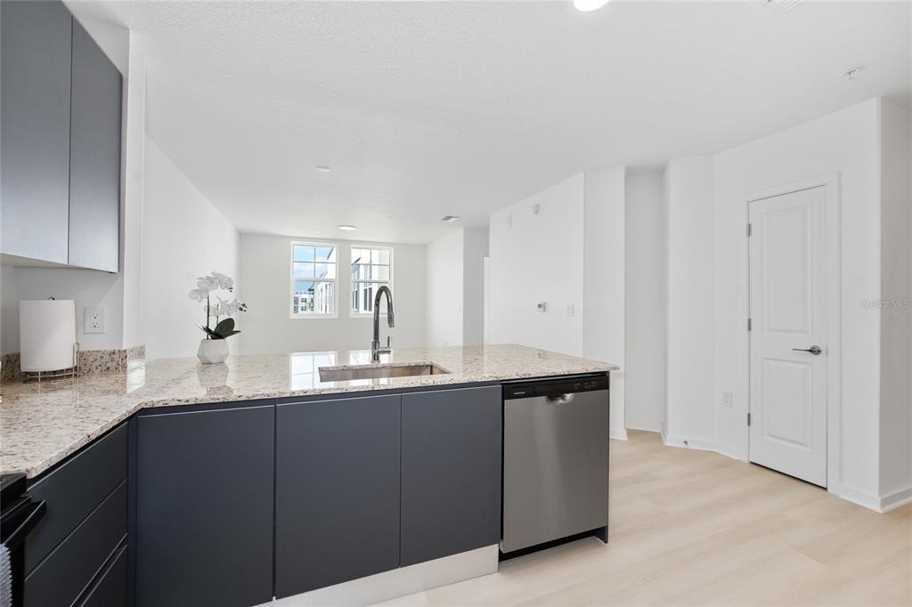 5587 Millenia Park Boulevard - Photo 7