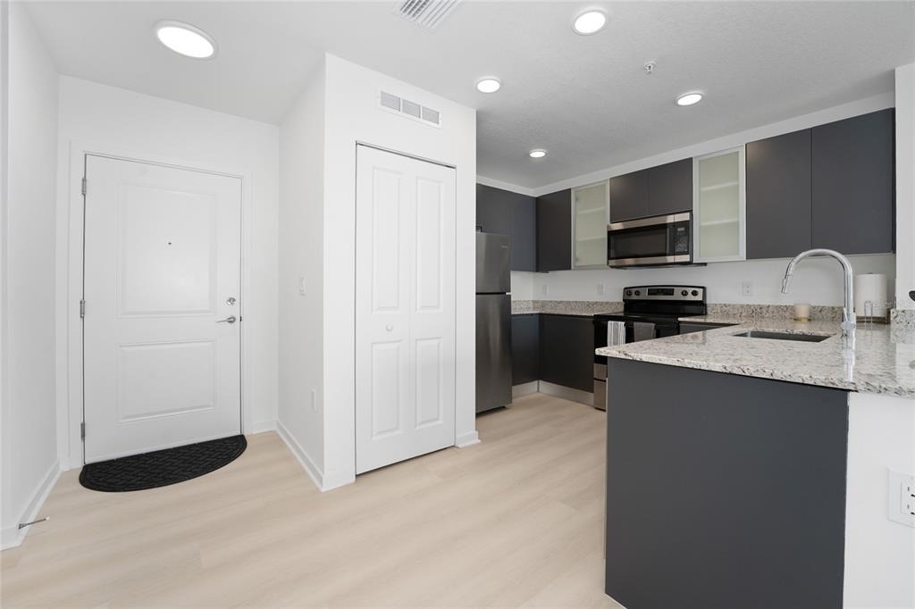 5587 Millenia Park Boulevard - Photo 4