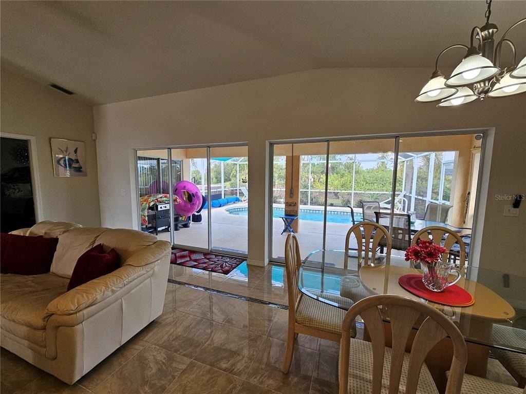 114 Albatross Road - Photo 4