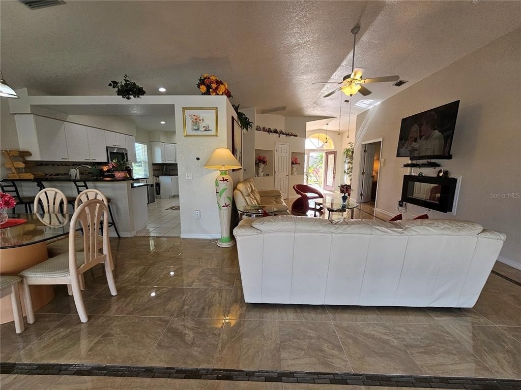114 Albatross Road - Photo 6