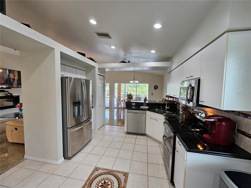 114 Albatross Road - Photo 8