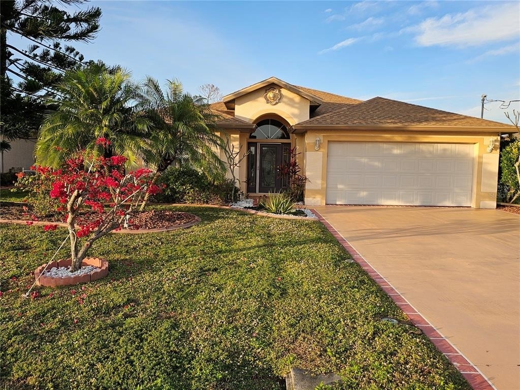 114 Albatross Road - Photo 0