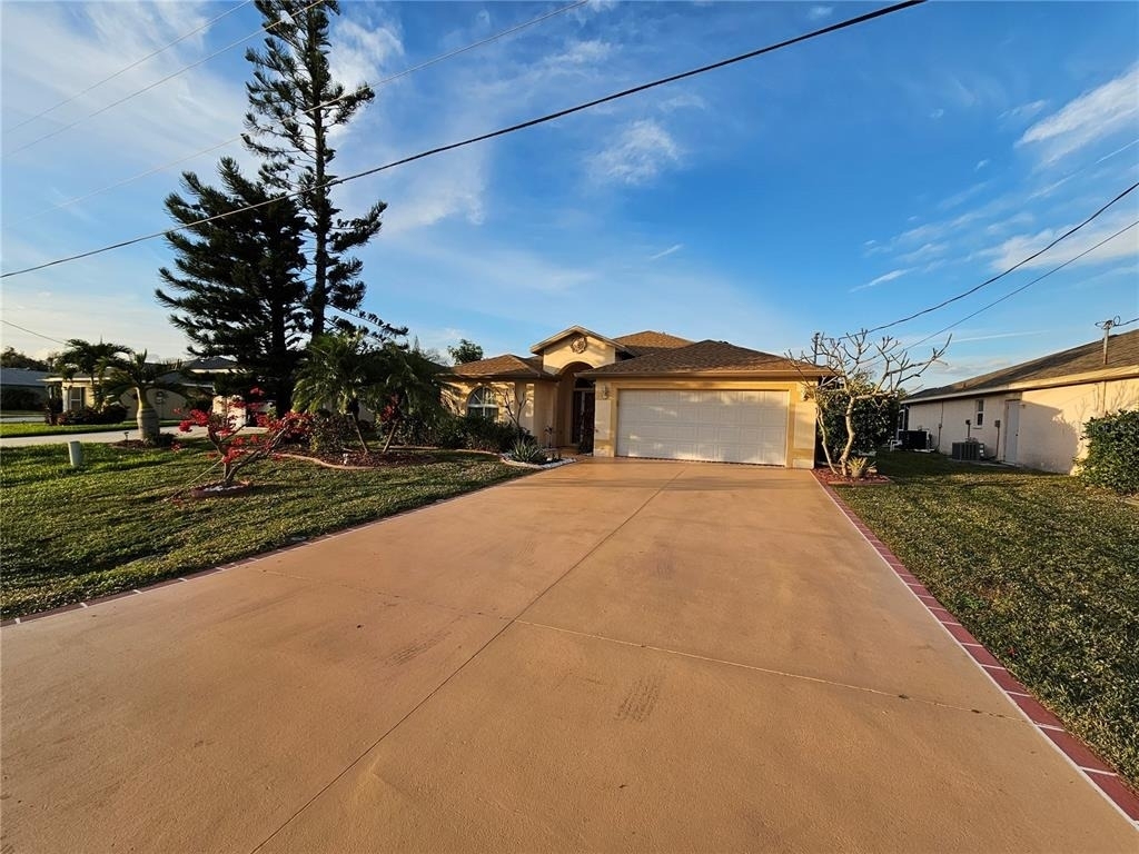 114 Albatross Road - Photo 1