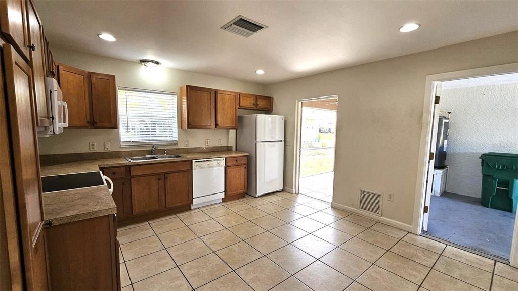 309 Boundary Boulevard - Photo 6