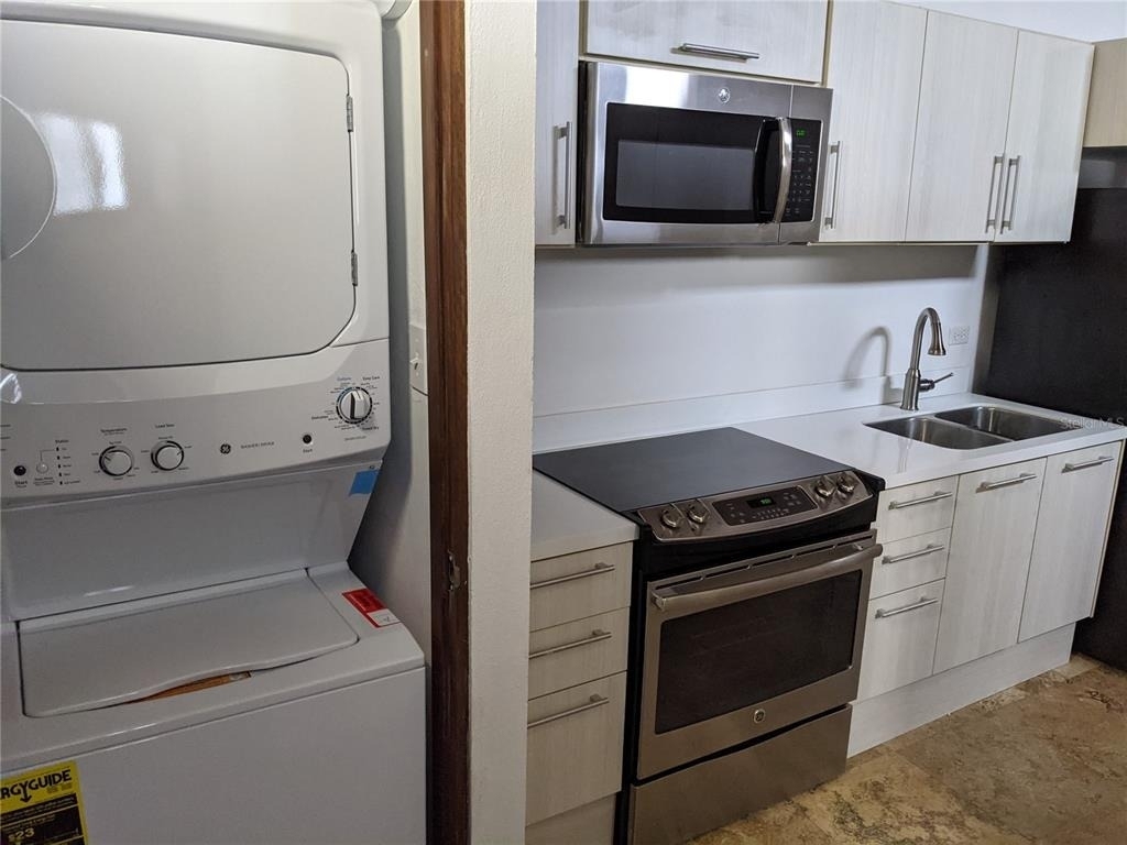 253 Luna St. - Photo 14
