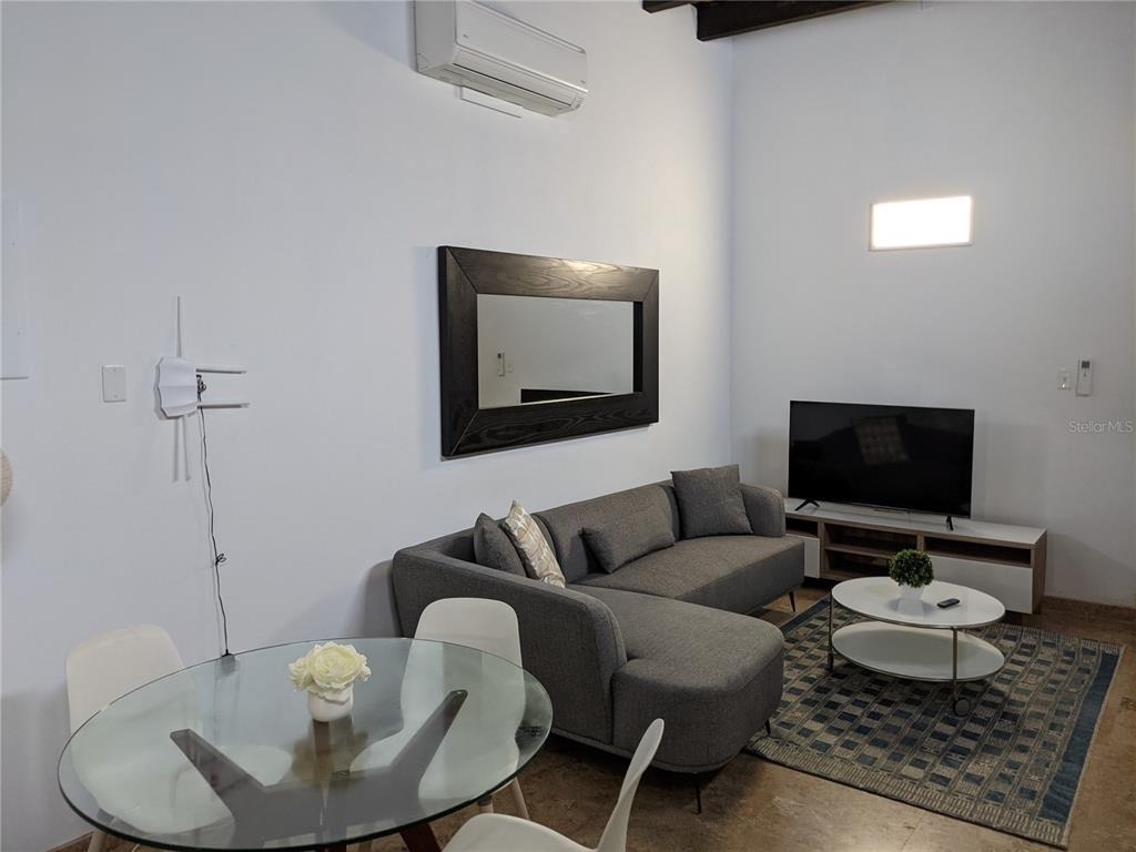 253 Luna St. - Photo 3