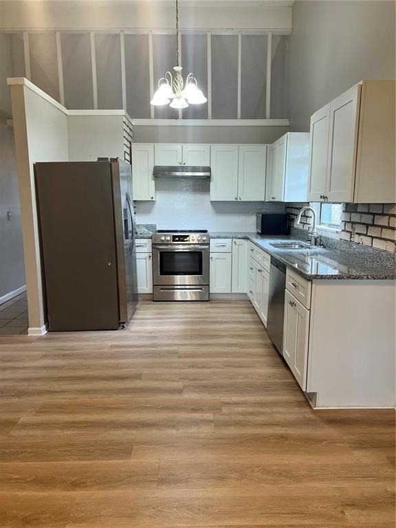 267 Lake Thomas Drive - Photo 2