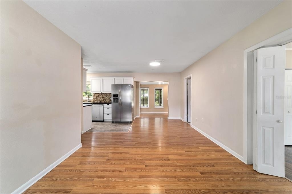 2936 Se 13th Street - Photo 4