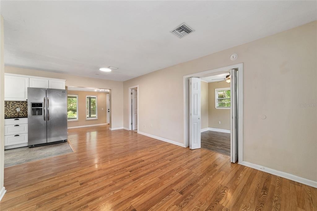 2936 Se 13th Street - Photo 5