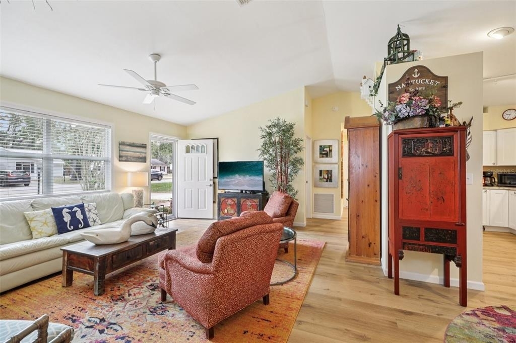 1625 New Abbey Avenue - Photo 0