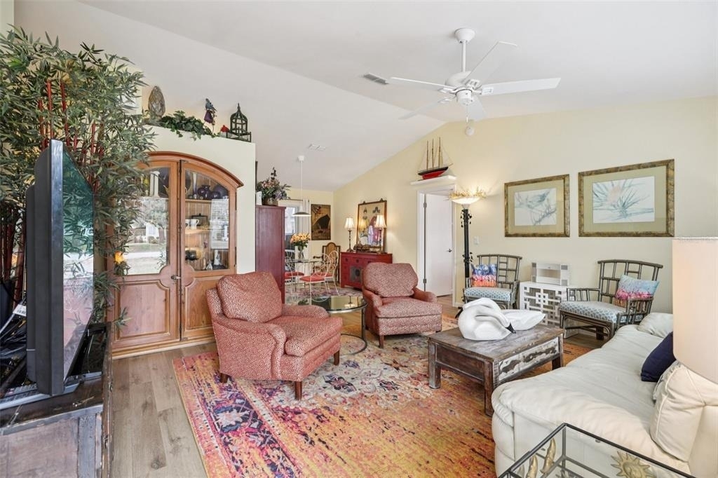 1625 New Abbey Avenue - Photo 1
