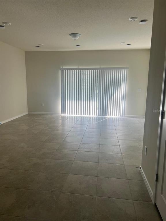 2558 Winsome Way - Photo 4