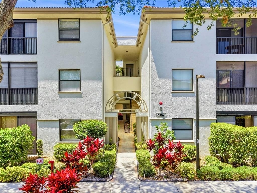 5157 Floria Way - Photo 0