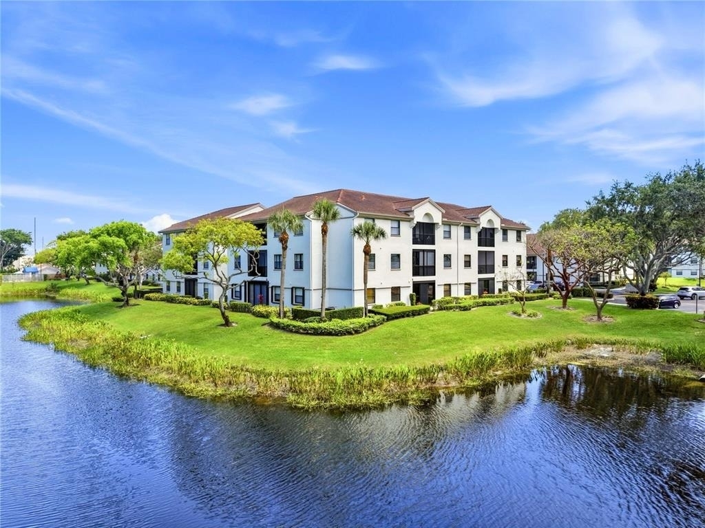 5157 Floria Way - Photo 3