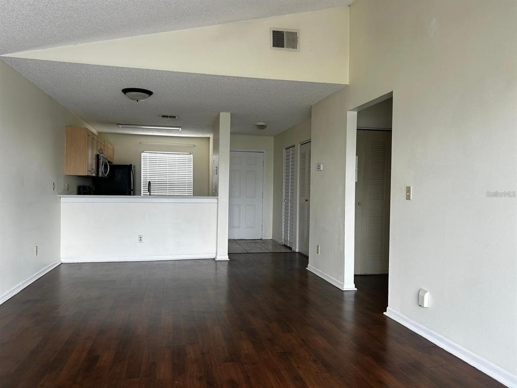 2556 Woodgate Boulevard - Photo 6