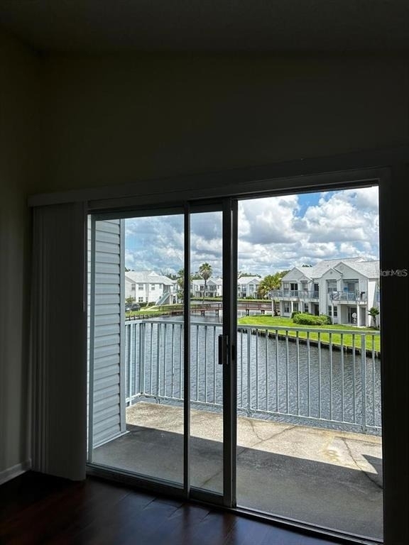 2556 Woodgate Boulevard - Photo 4