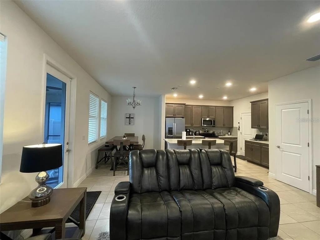 1438 N River Circle - Photo 3
