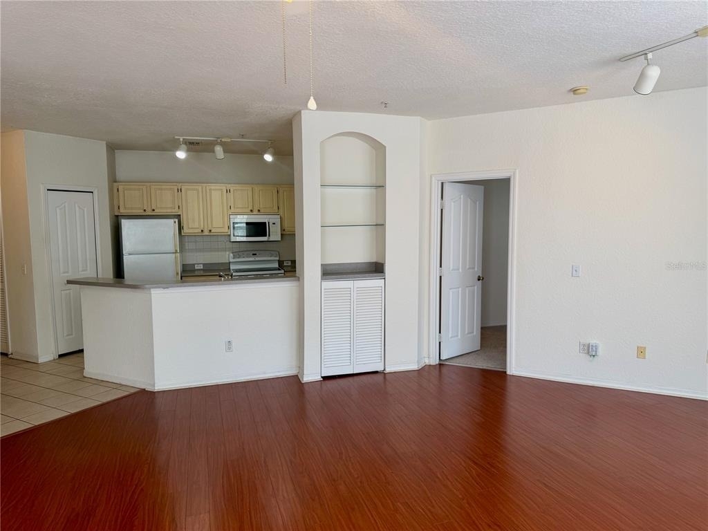 2740 Maitland Crossing Way - Photo 4
