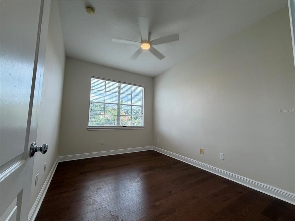 3400 Golfview Boulevard - Photo 9