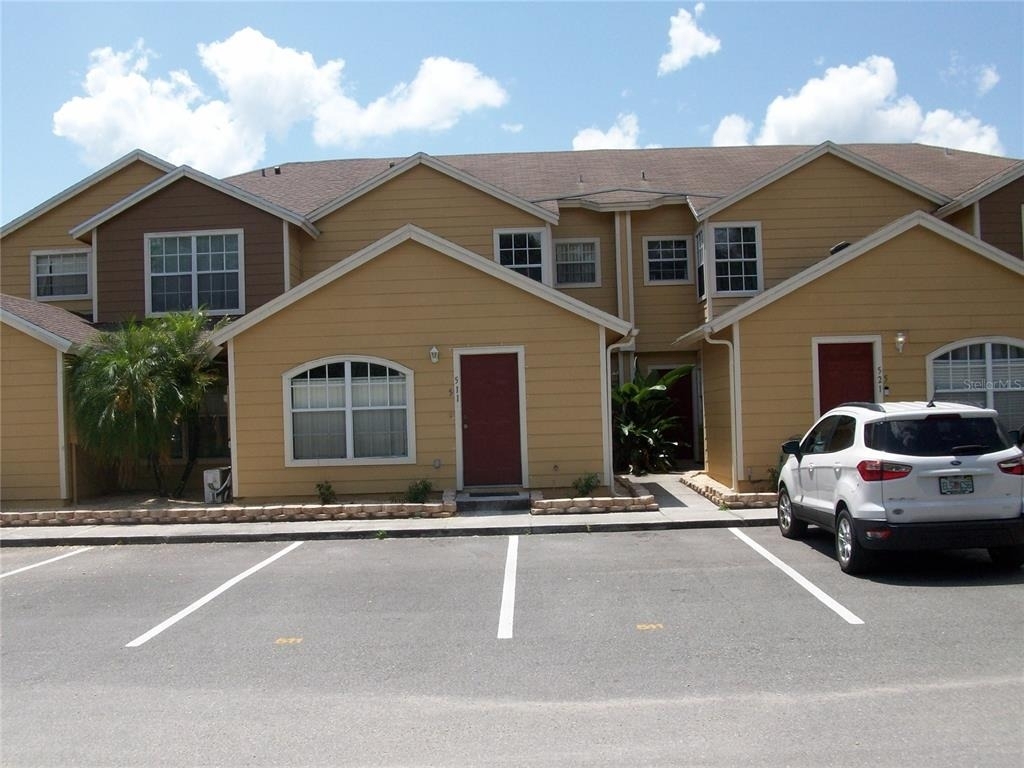 511 Coconut Palm Way - Photo 0