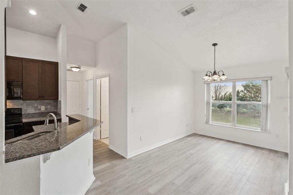 12418 Sion Court - Photo 5