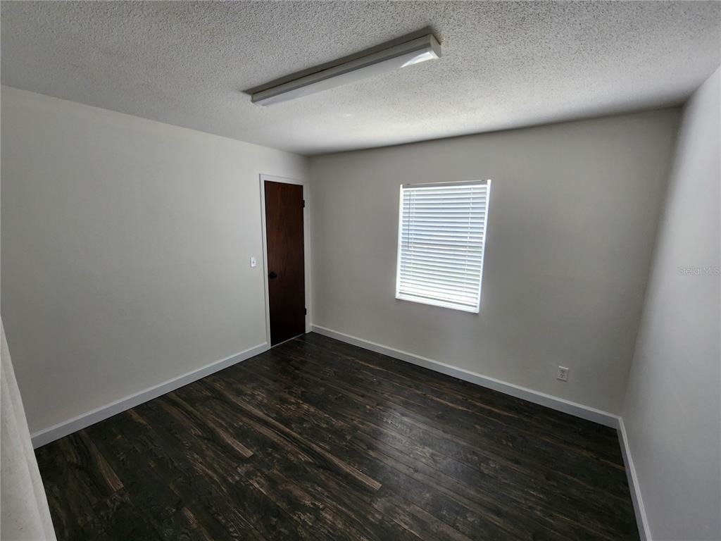 2827 Royal Palm Drive - Photo 9