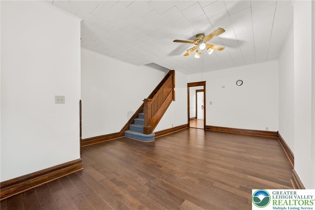 626 11th Street - Photo 9
