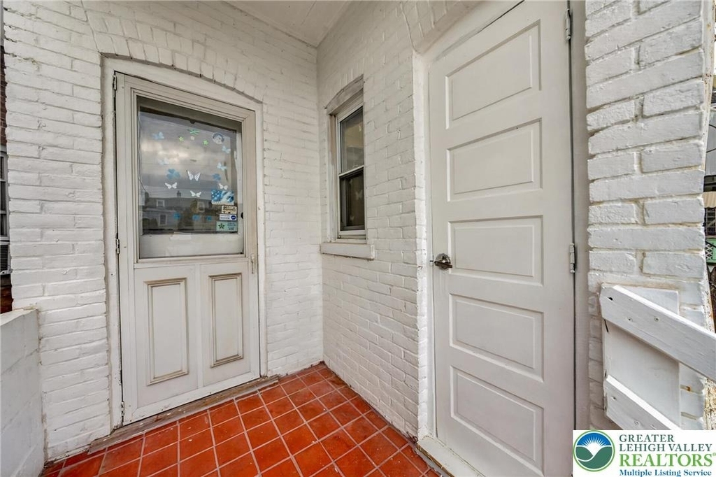 626 11th Street - Photo 47