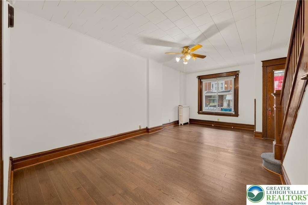 626 11th Street - Photo 11