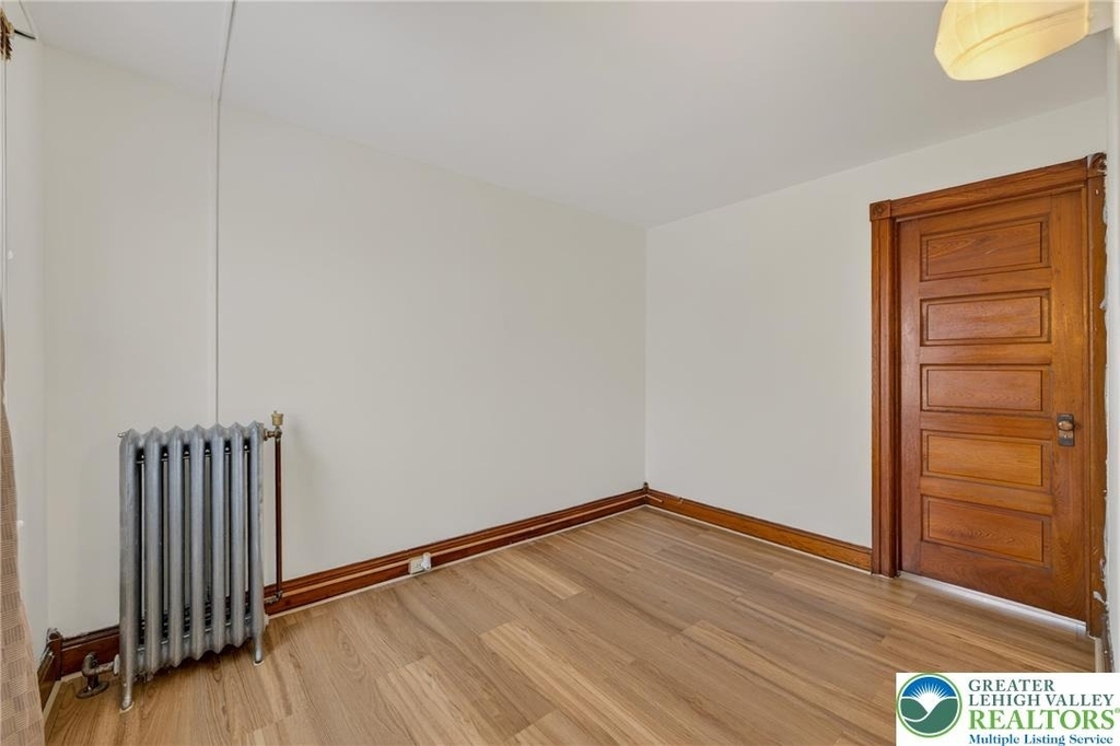 626 11th Street - Photo 33