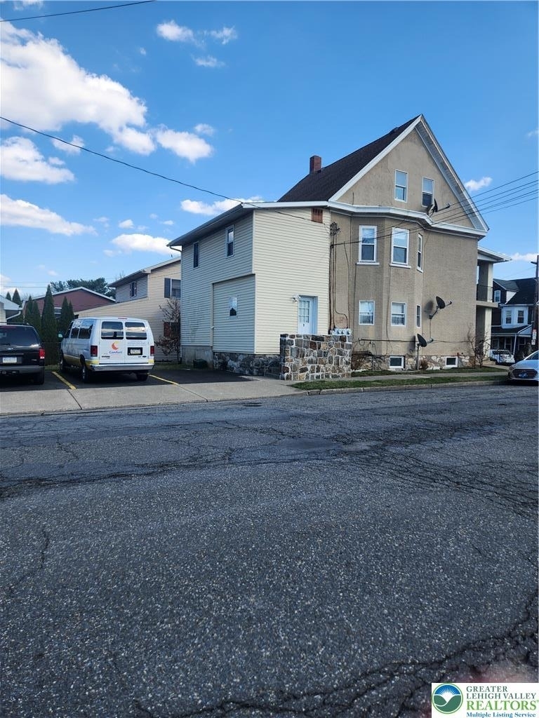 401 E Goepp Street - Photo 5