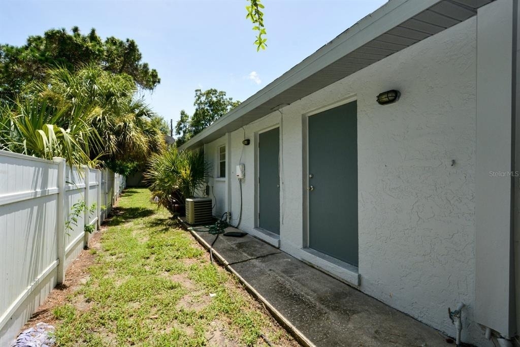 2519 9th Avenue W - Photo 10