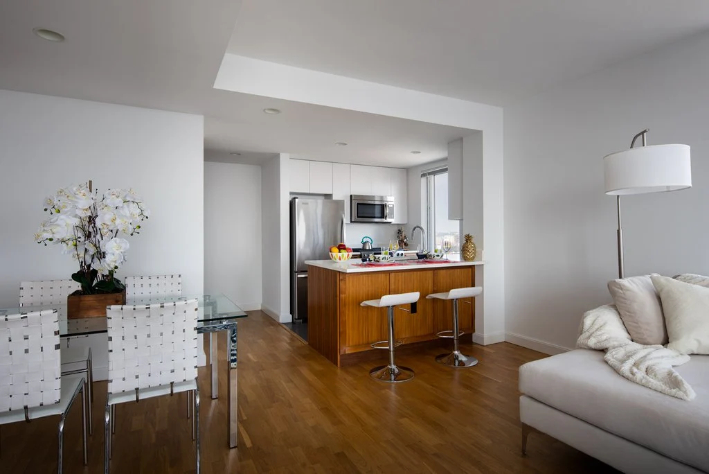 Central Park E/E 102nd St. - Photo 5